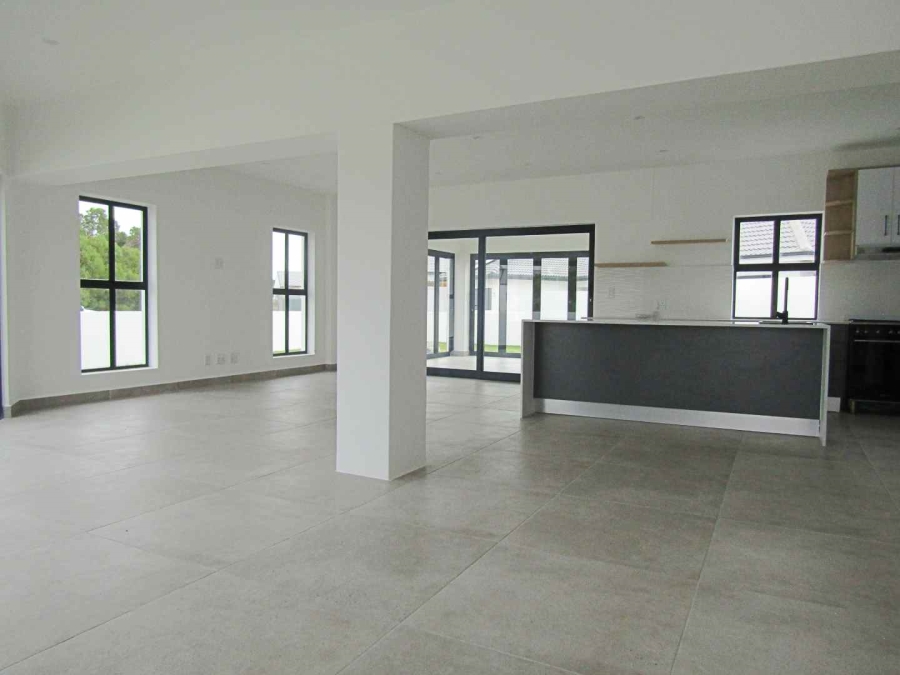 3 Bedroom Property for Sale in Shelley Point Western Cape